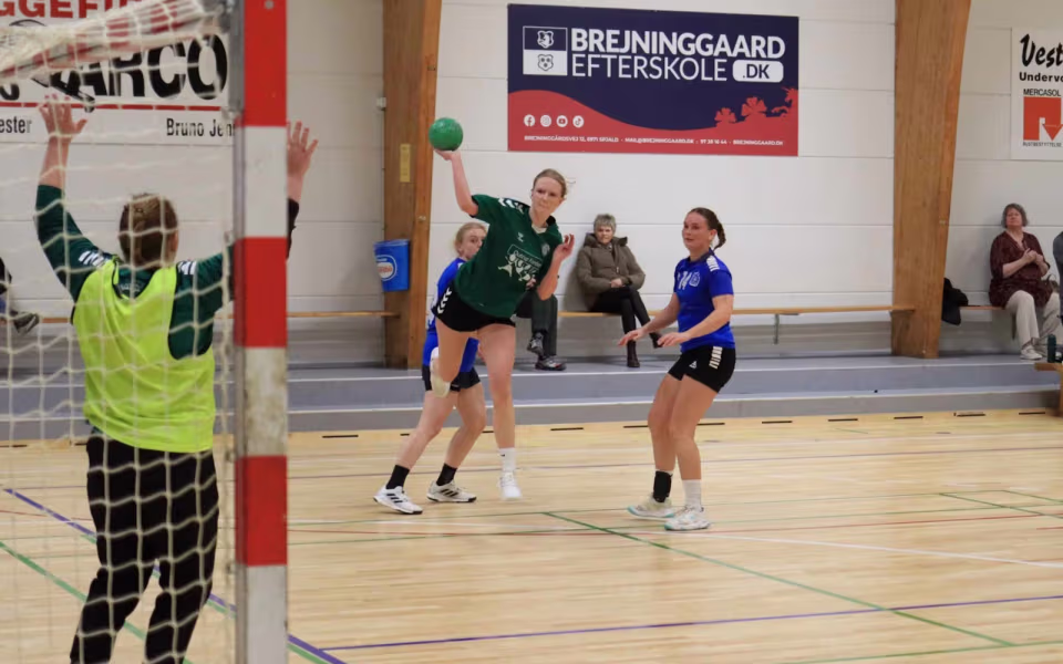 Blåbjerg HK herrer på førstepladsen