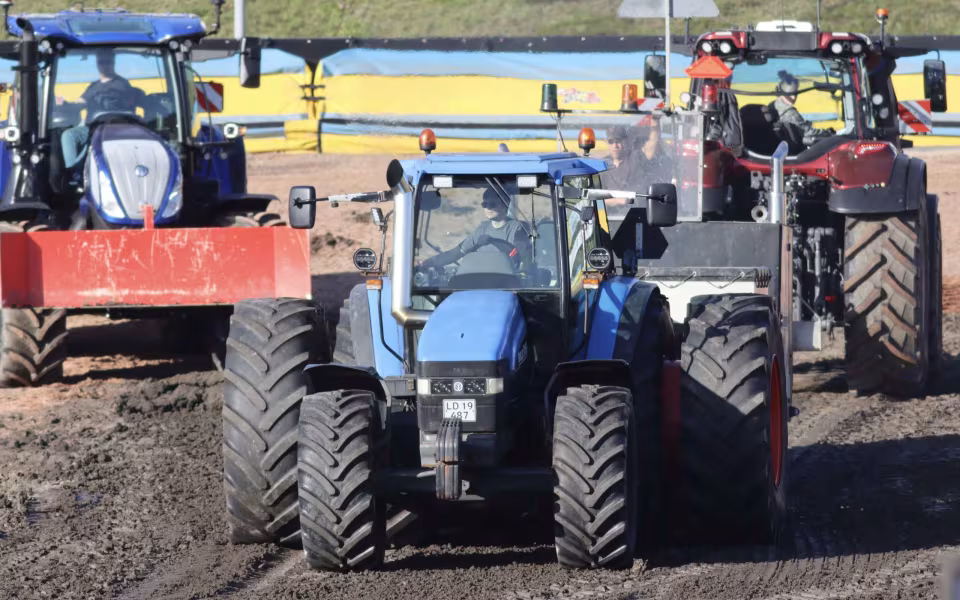 Powerpull og Truckshow skabte folkefest i Outrup