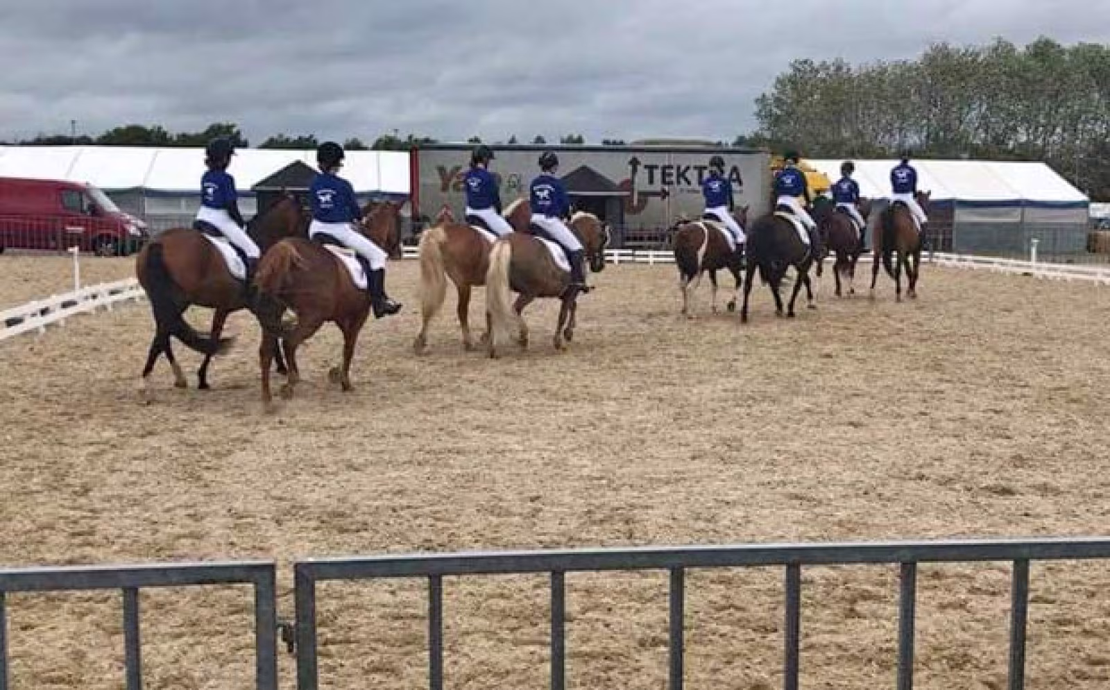 Ridelejr i Ansager Rideklub