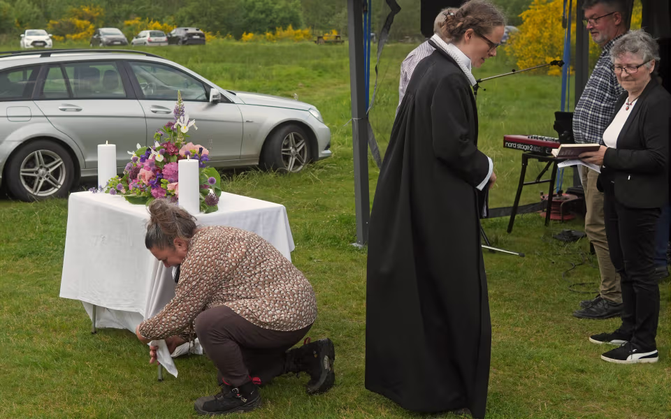 Friluftsgudstjeneste på Stemmeværkspladsen