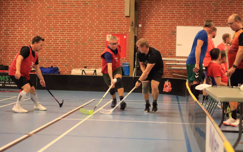 Floorball-sæson skudt i gang