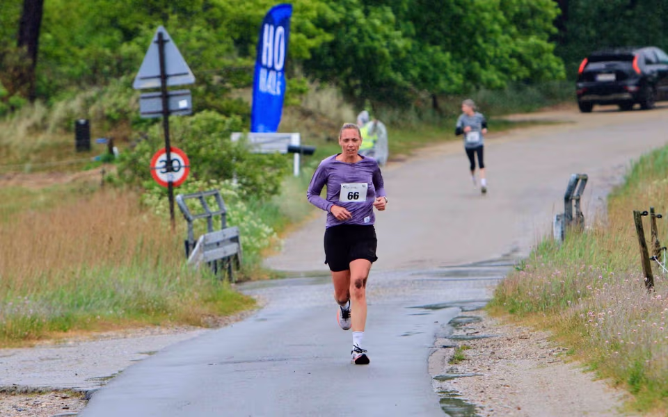 Løbefest trods regn i Ho