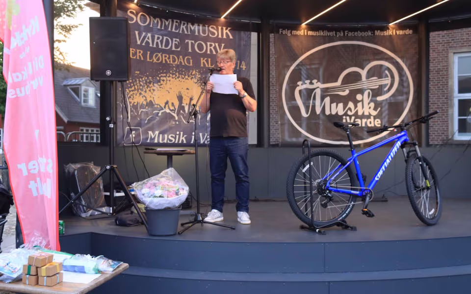 Sponsorløb skabte fest på torvet