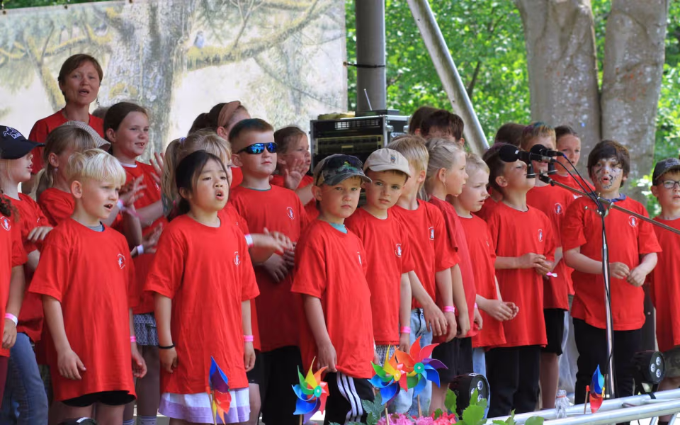 Musikfest samlede generationer i Outrup