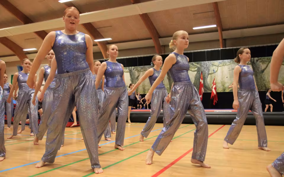 Forårsstemning i Outrup med GUB Gymnastik