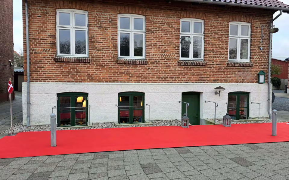Nyt liv i Bødkerhuset i Tistrup – to piger vil skabe fællesskab og gode oplevelser