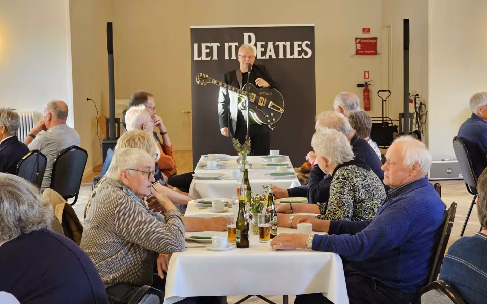 Godt 50 til Beatles aften på Hotel Hjedding.