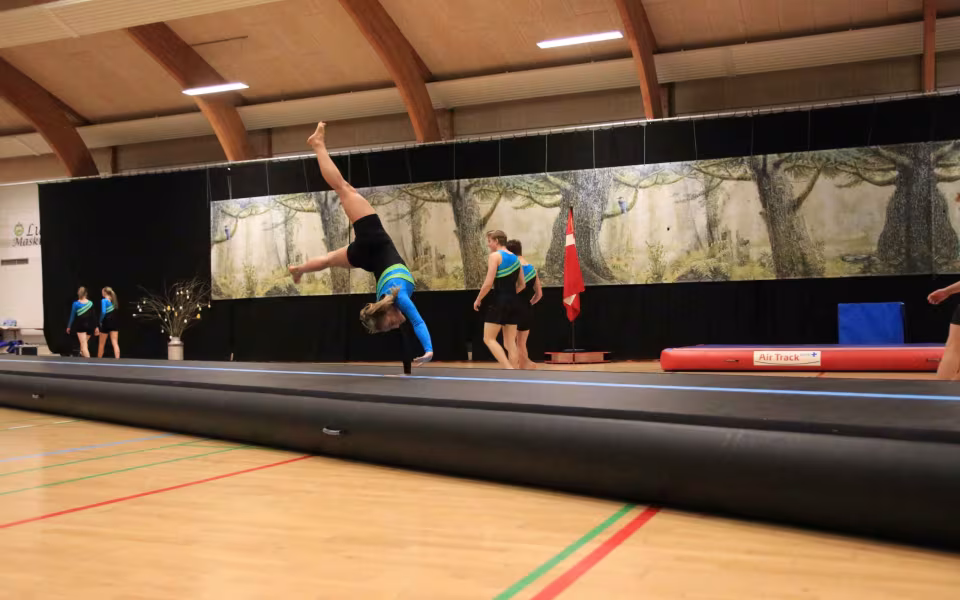 Forårsstemning i Outrup med GUB Gymnastik