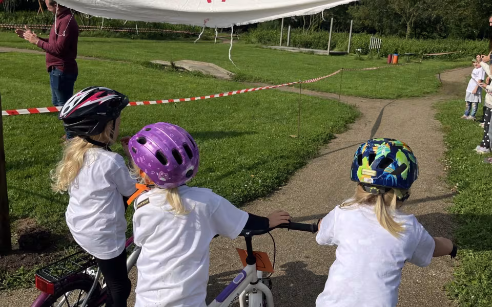 Cykelsponsorløb  i børnehave indsamler 12.000 kr