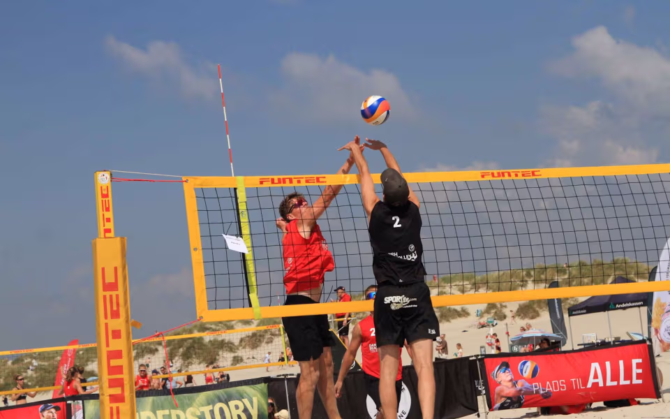 Beachvolleyfest ved Vesterhavet