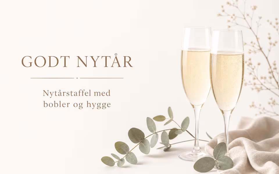 Nytårstaffel med bobler og hygge