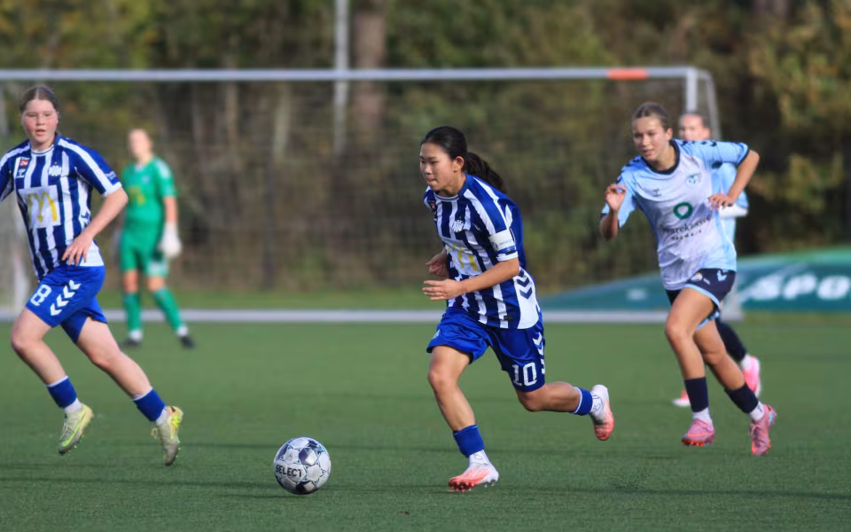 EfB-piger modstod presset og sejrede