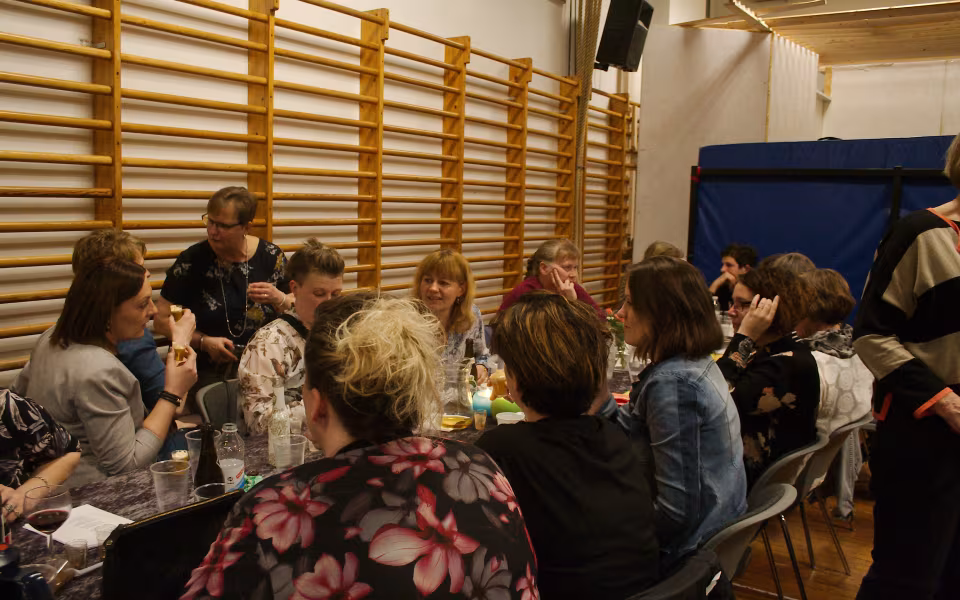 Damerne til fest