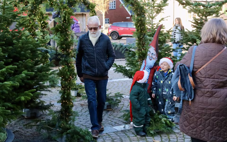 Nisser og magi i  Varde