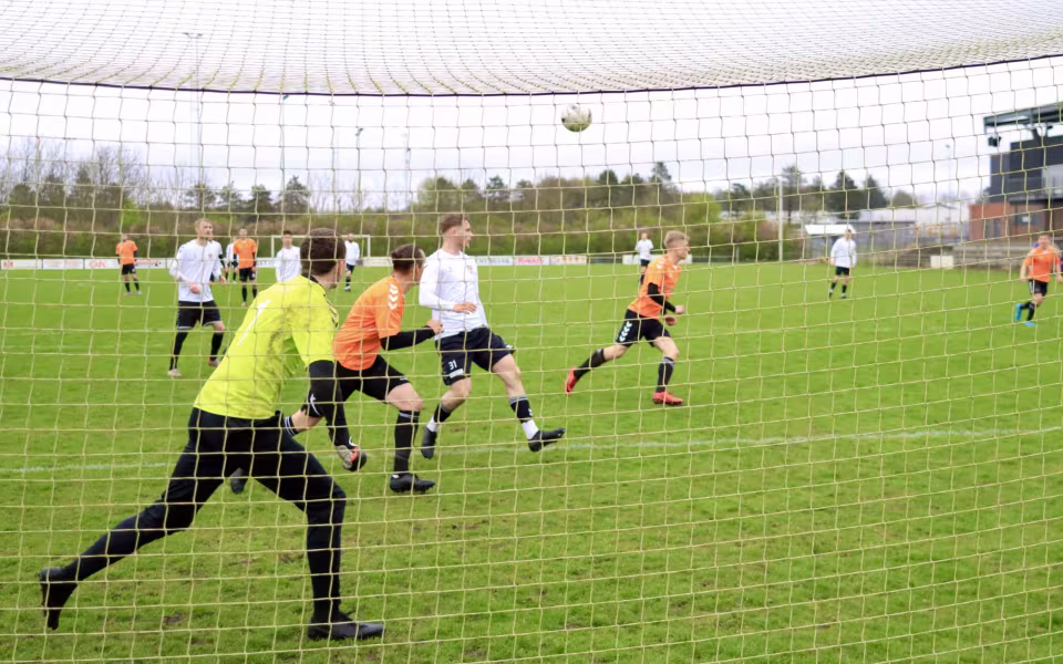Varde taber klart til Helle FC