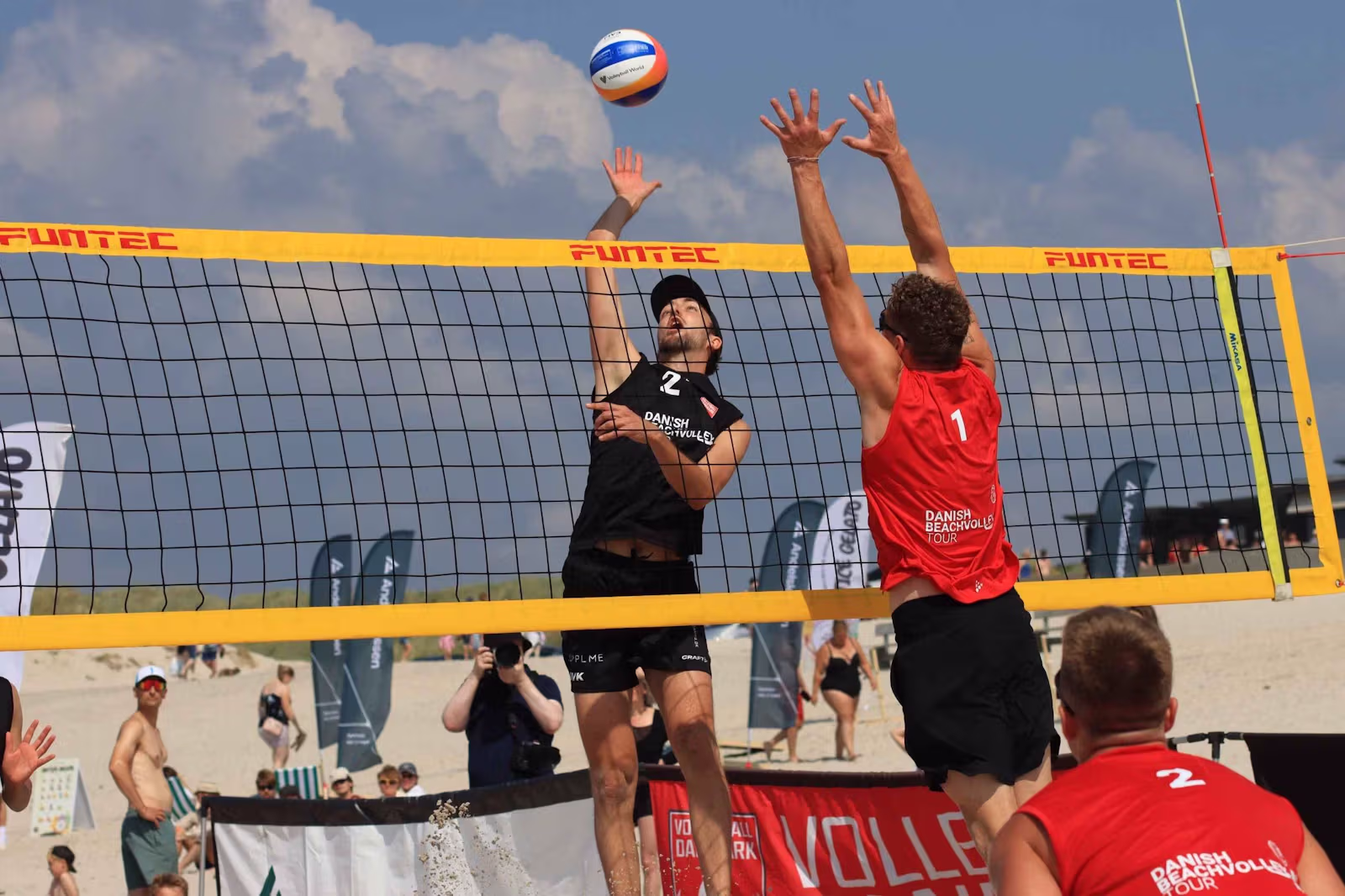 Beachvolleyfest ved Vesterhavet