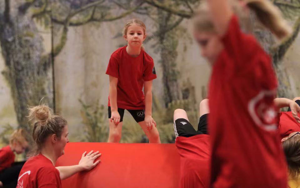 Forårsstemning i Outrup med GUB Gymnastik