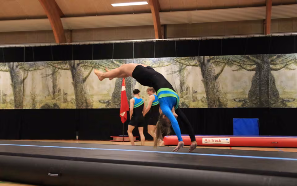Forårsstemning i Outrup med GUB Gymnastik