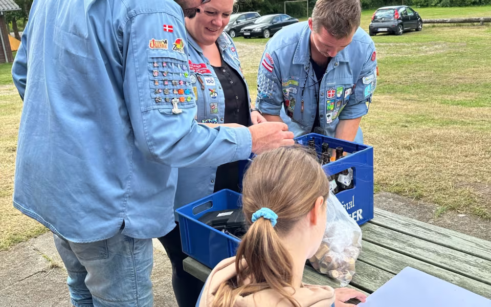 Ansager FDF på sommerlejr
