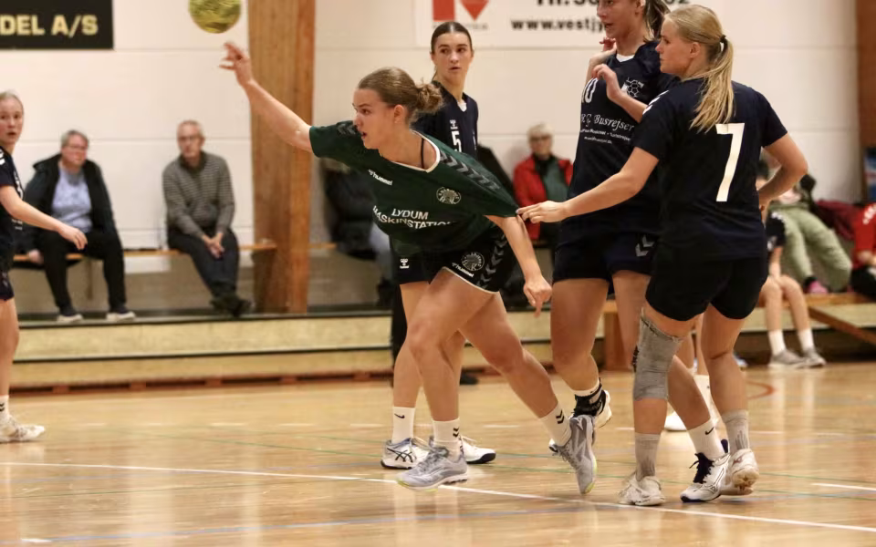 Endelig sejr til Blåbjergs U-19 piger