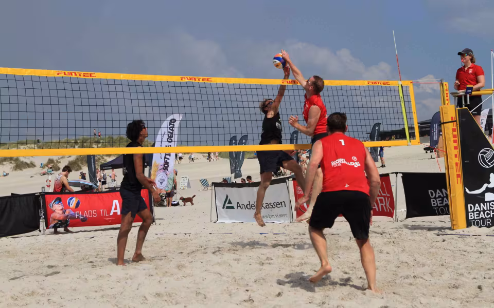 Semifinaler i beachvolley ved Henne