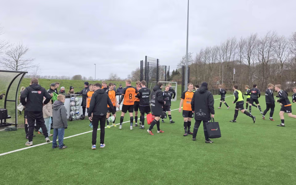 Kampreferat: Helle FC senior S1 – Varde S1  2-0