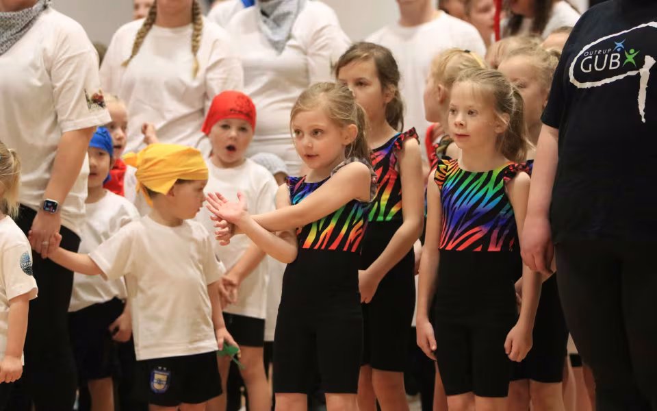 Forårsstemning i Outrup med GUB Gymnastik