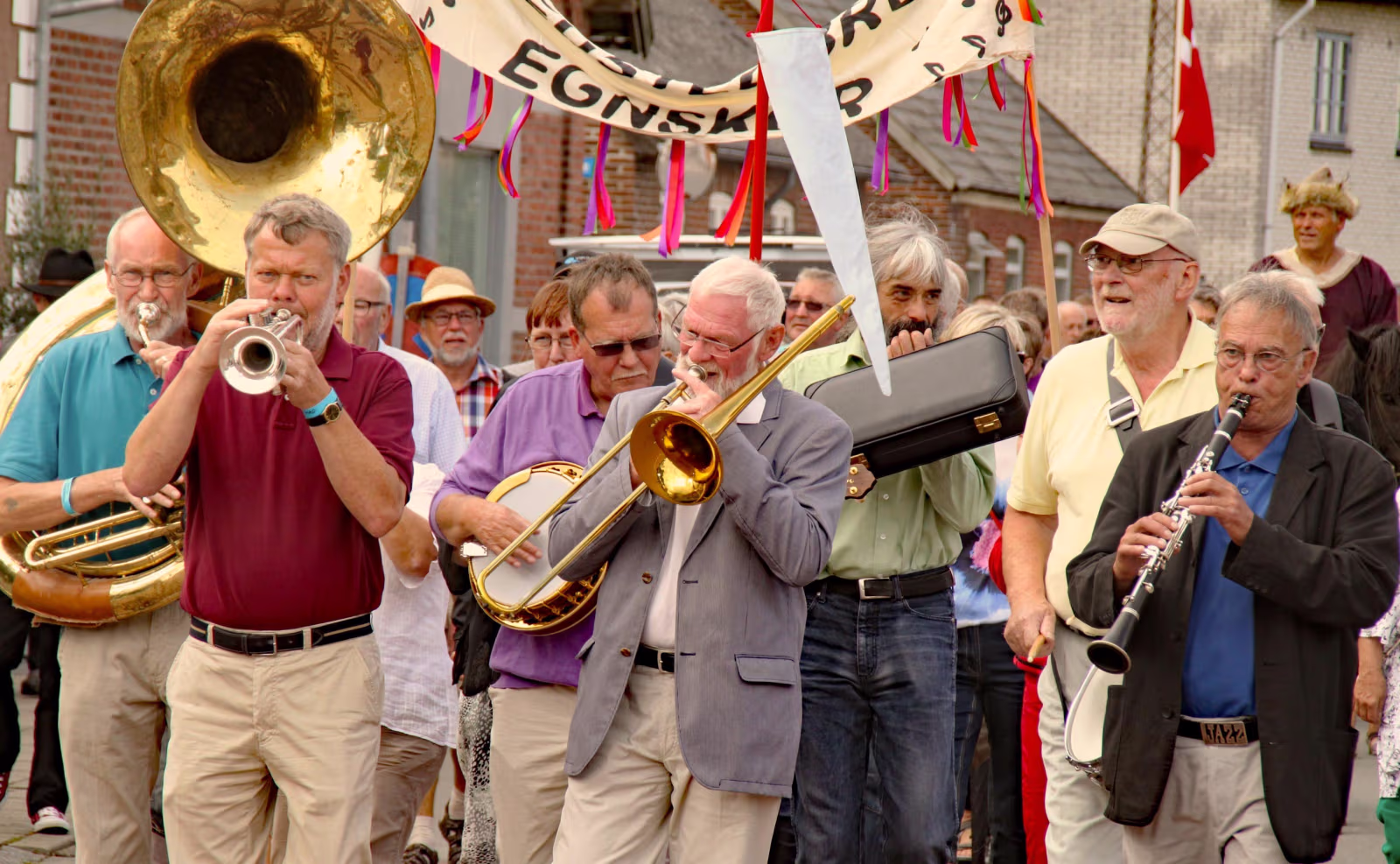 Fra åbningen af den første Mariefestival i 2013. 2018 springes over, men festivalen er tilbage igen med fuld kraft i 2019