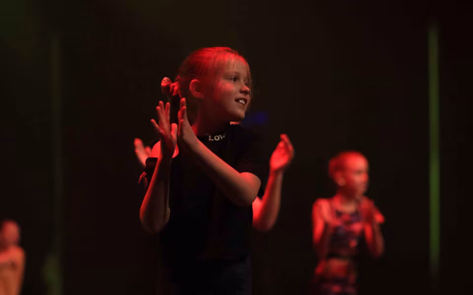 Dance Company Twenty Juleshow begejstrede 1200 publikummer