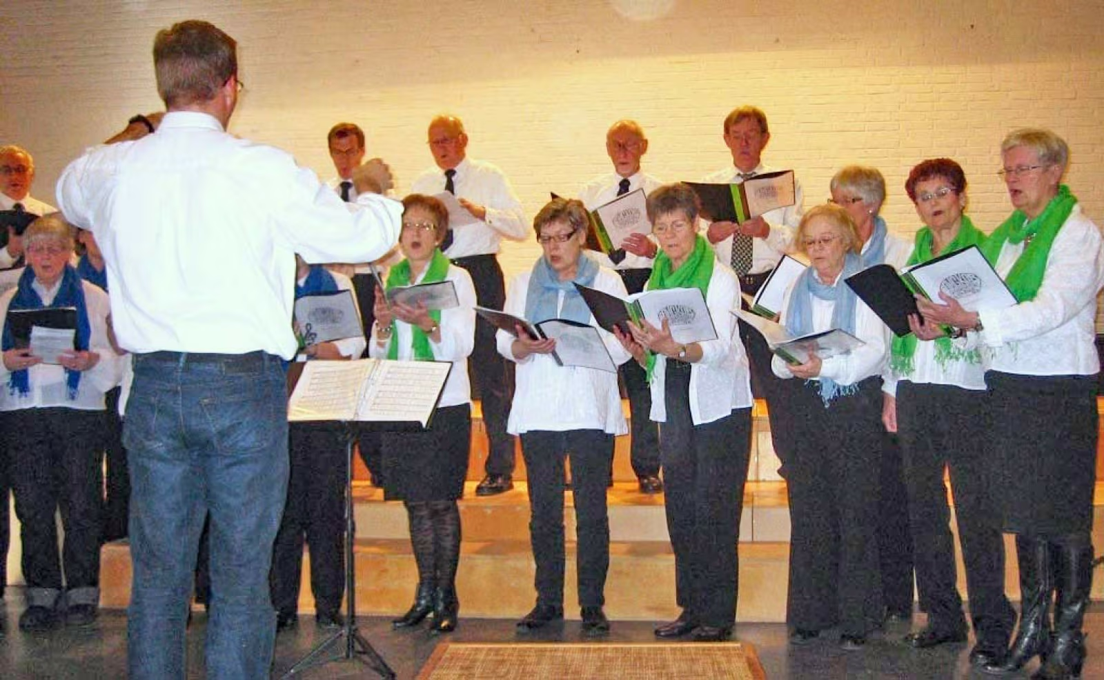 Øse Sangkor øver i Nordenskov skole hver mandag fra kl. 19.30-21.30
