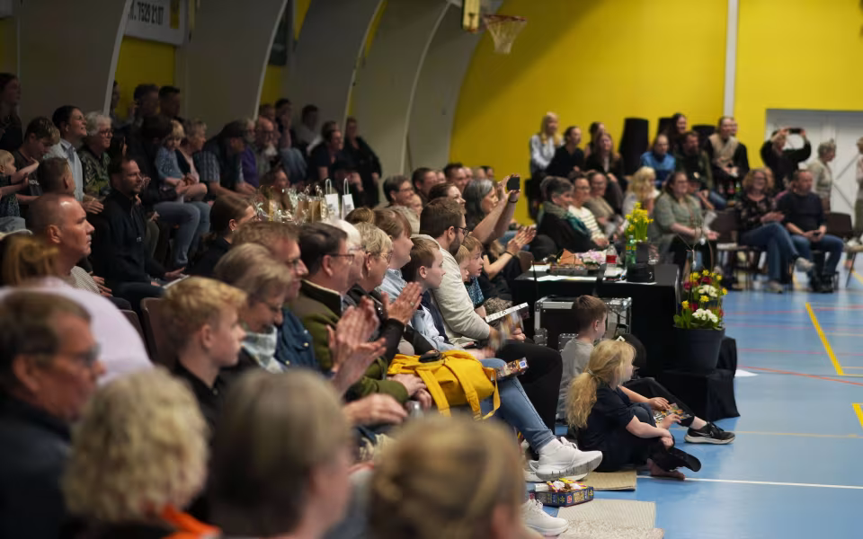 Gymnastikopvisning 2025 i Skovlund-Ansager Hallen
