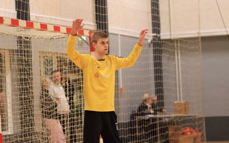 Begge Blåbjerg Hold Led Nederlag