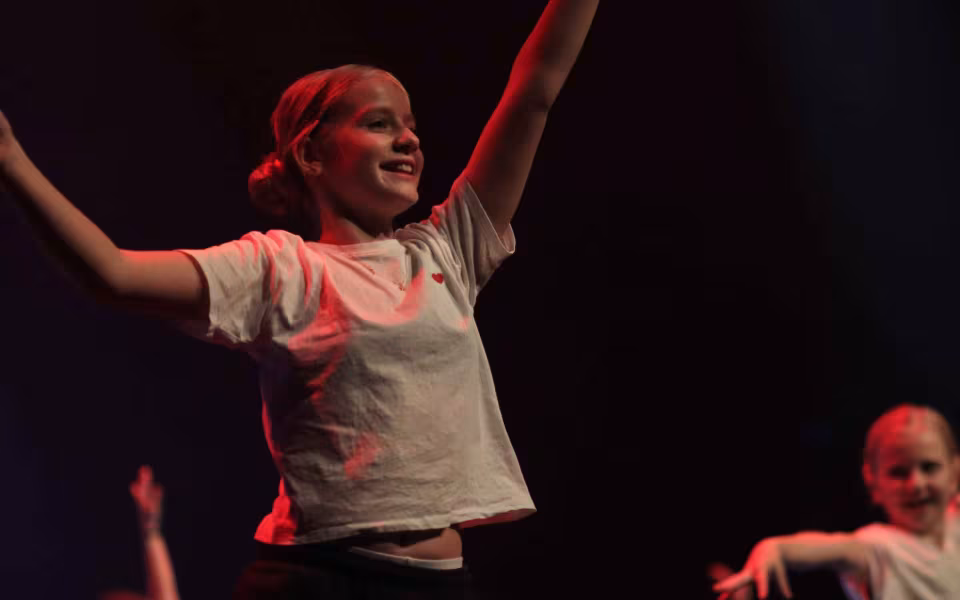 Dance Company Twenty Juleshow begejstrede 1200 publikummer