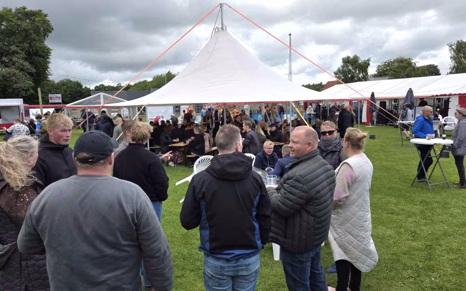 Ølgod BEER Festival 2026 bød på smag, musik og fællesskab - Se billeder fra dagen.