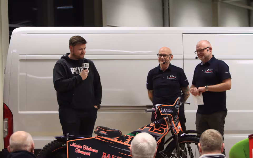 Speedwayfans samledes til sæsonstartaften