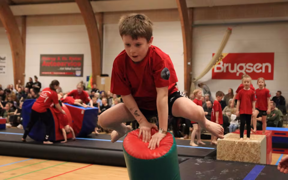 Forårsstemning i Outrup med GUB Gymnastik