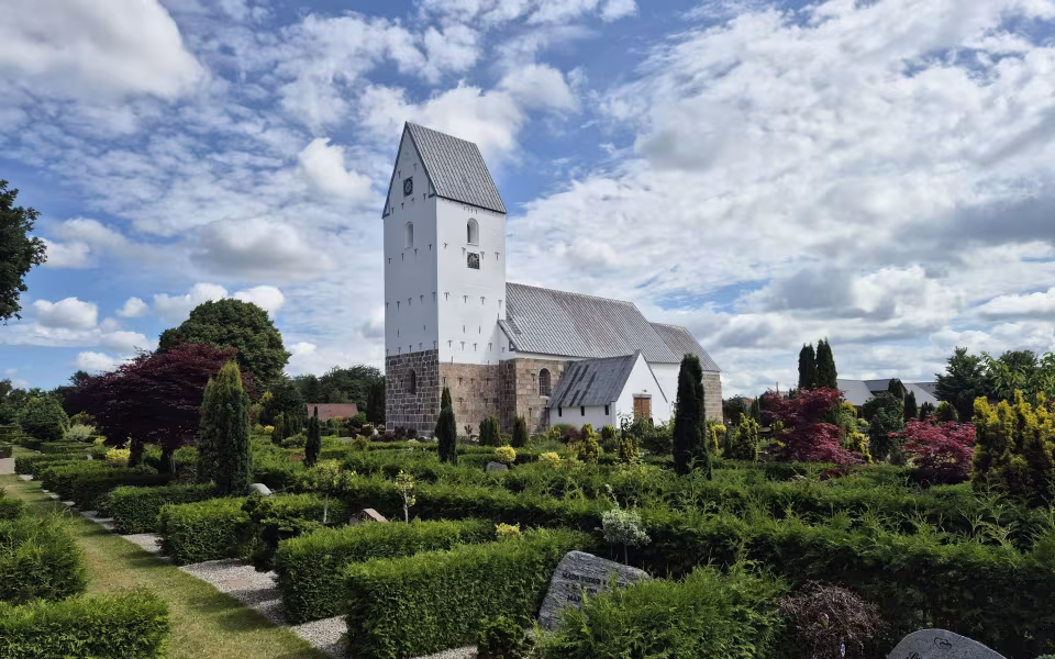 Ølgod Kirke