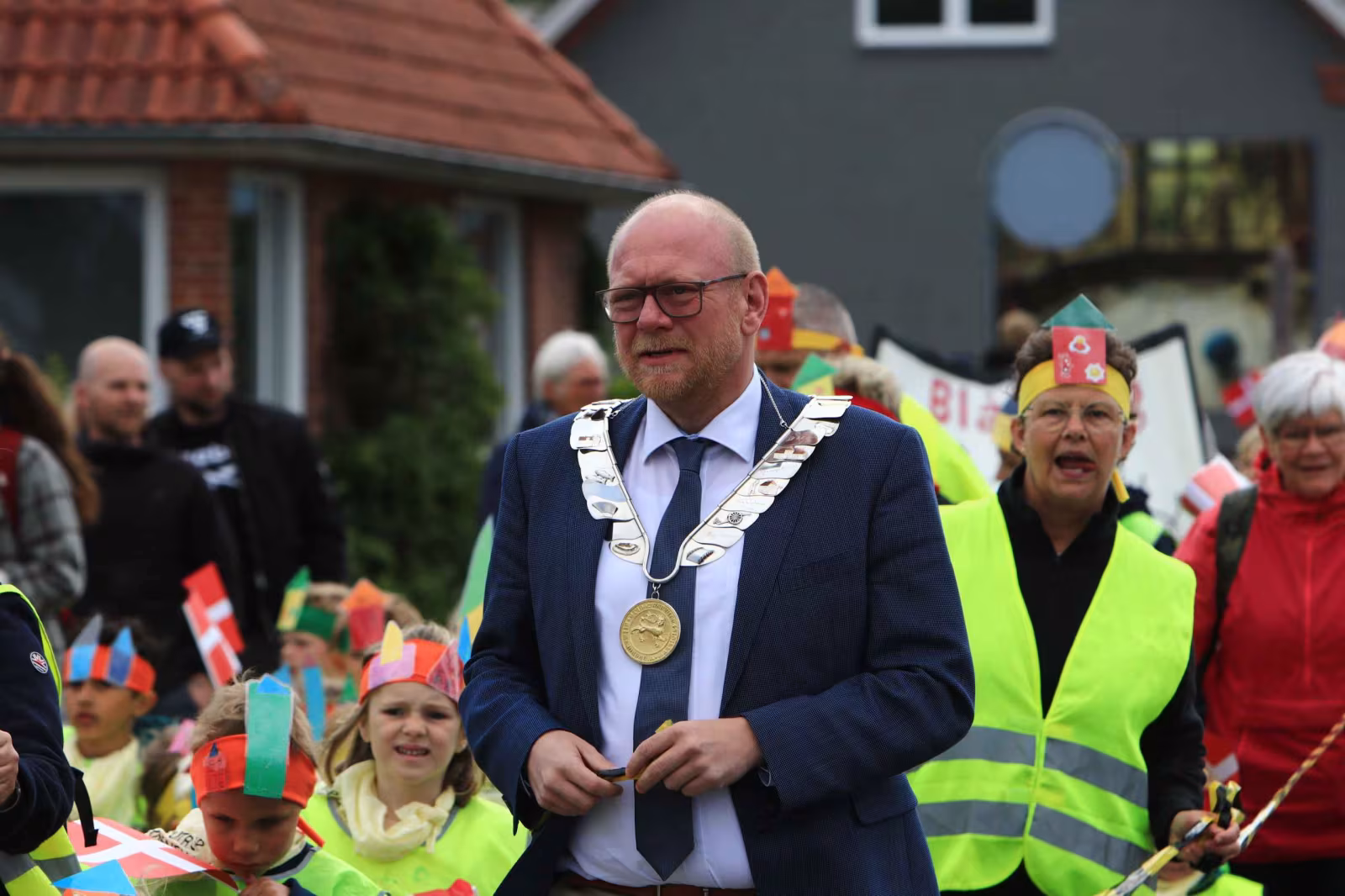 Borgmester flytter kontor til hallen i Ølgod