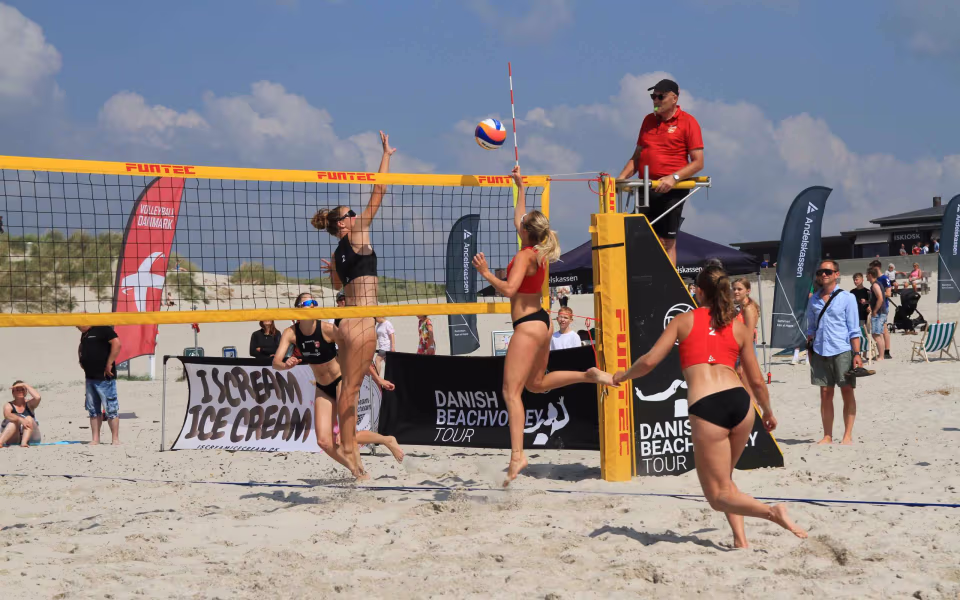 Beachvolleyfest ved Vesterhavet