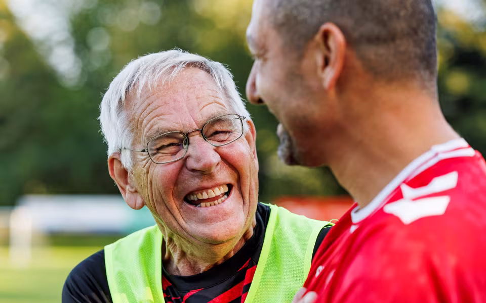 Gåfodbold - glem skader og alder på banen - GÅFODBOLD starter mandag 31.1 kl. 19.00 på Outrup Stadion