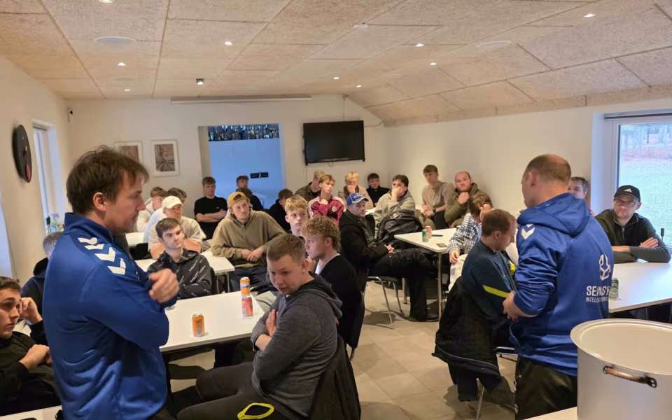 HTS Herre fodbold skød sæsonen i gang på en iskold januar dag.
