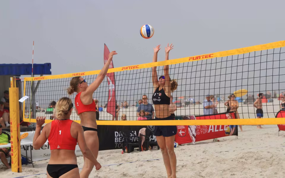 Semifinaler i beachvolley ved Henne
