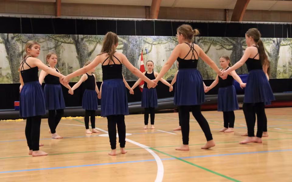 Forårsstemning i Outrup med GUB Gymnastik