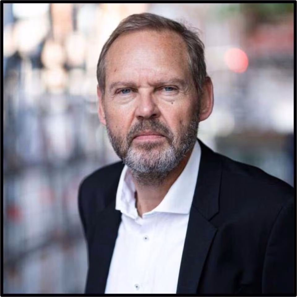 Foredrag med journalist og forfatter Flemming Højbo