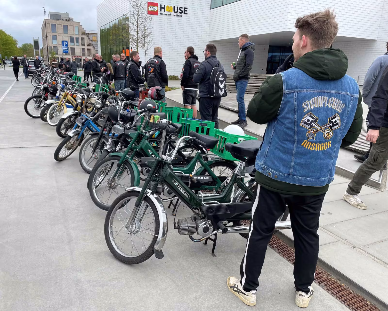 Knallertklubben Stemplerne åbner dørene for alle!