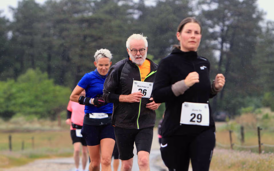 Løbefest trods regn i Ho