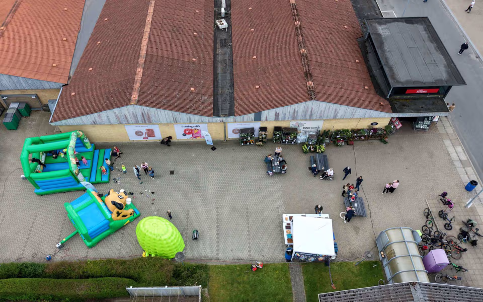 Stor deltagelse til Tistrup Screaming Carneval på torvet - Se de mange billeder