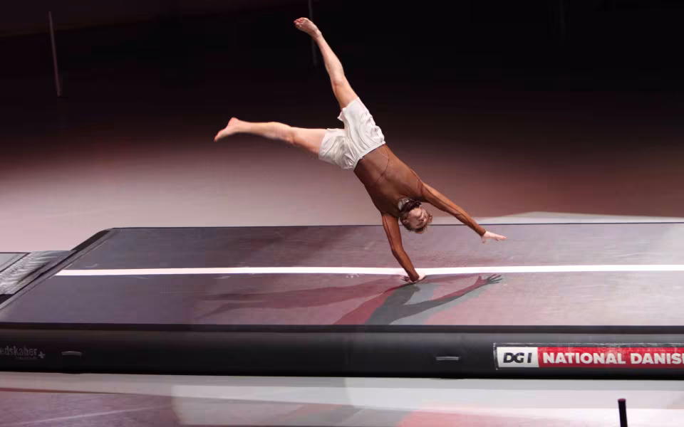 Outrup-gymnast imponerer på Danmarksturné