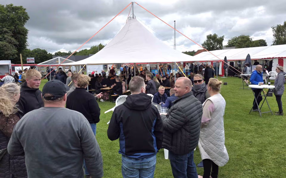Ølgod BEER Festival 2026 bød på smag, musik og fællesskab - Se billeder fra dagen.