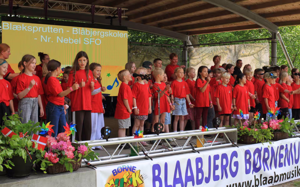 Musikfest samlede generationer i Outrup
